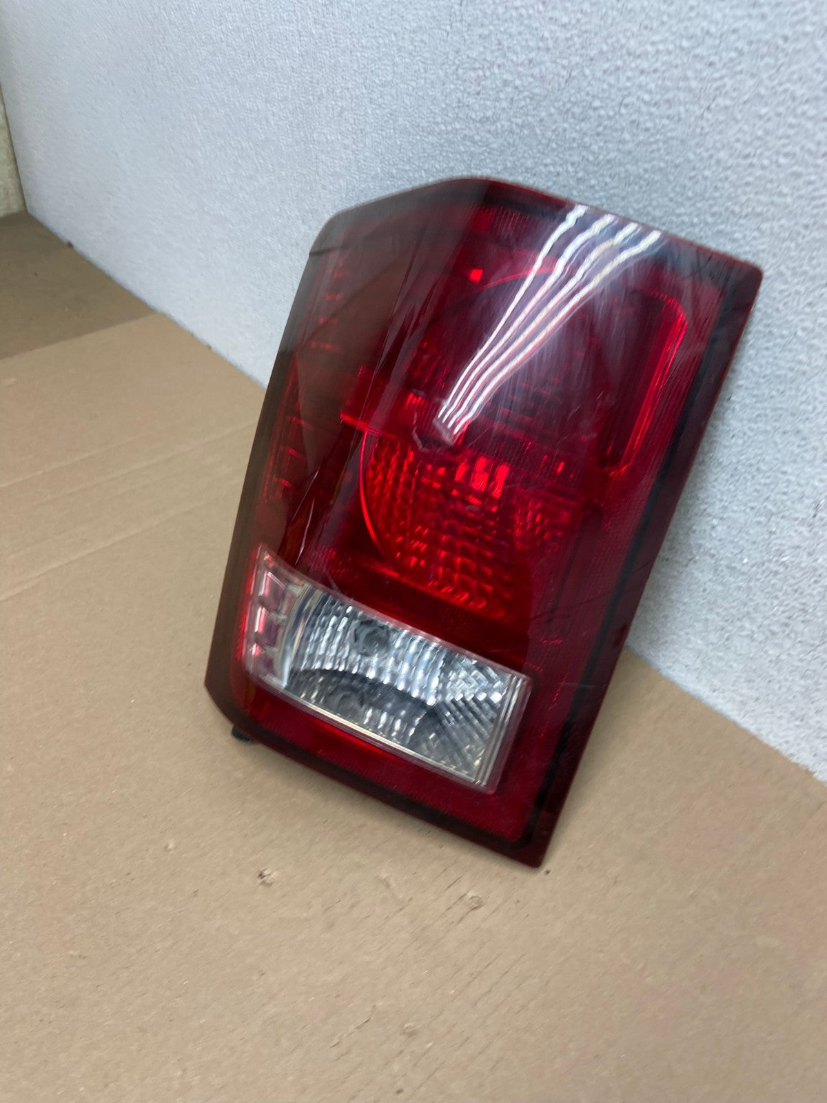 2007 to 2010 Jeep Grand Cherokee Left Driver Lh Tail Light AF3000 LK1
