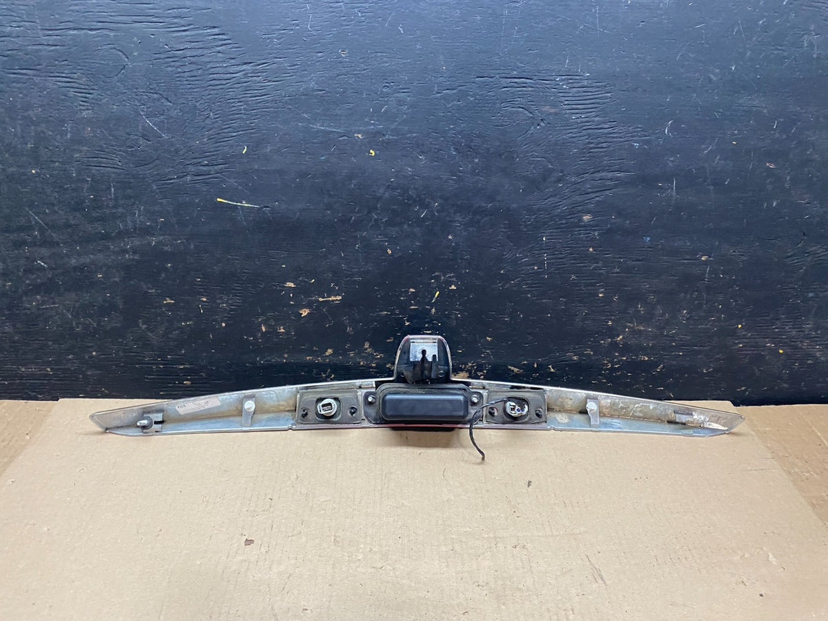 2009 to 2012 Lincoln MKS Trunk Moulding Chrome With Back Up W/O Camera u7451 DG3