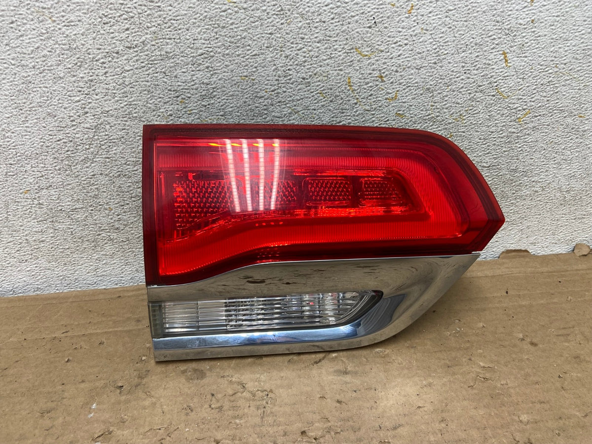 2014 - 2021 Jeep Grand Cherokee Left Driver Inner Tail Light AH9242 LK0