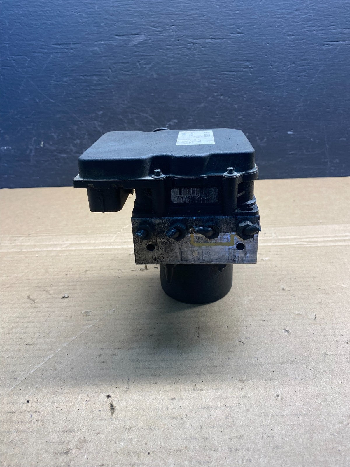 2009 to 2012 Audi Q5 ABS Anti-Lock Brake Pump 8R0614517J OEM AC4407 DG2