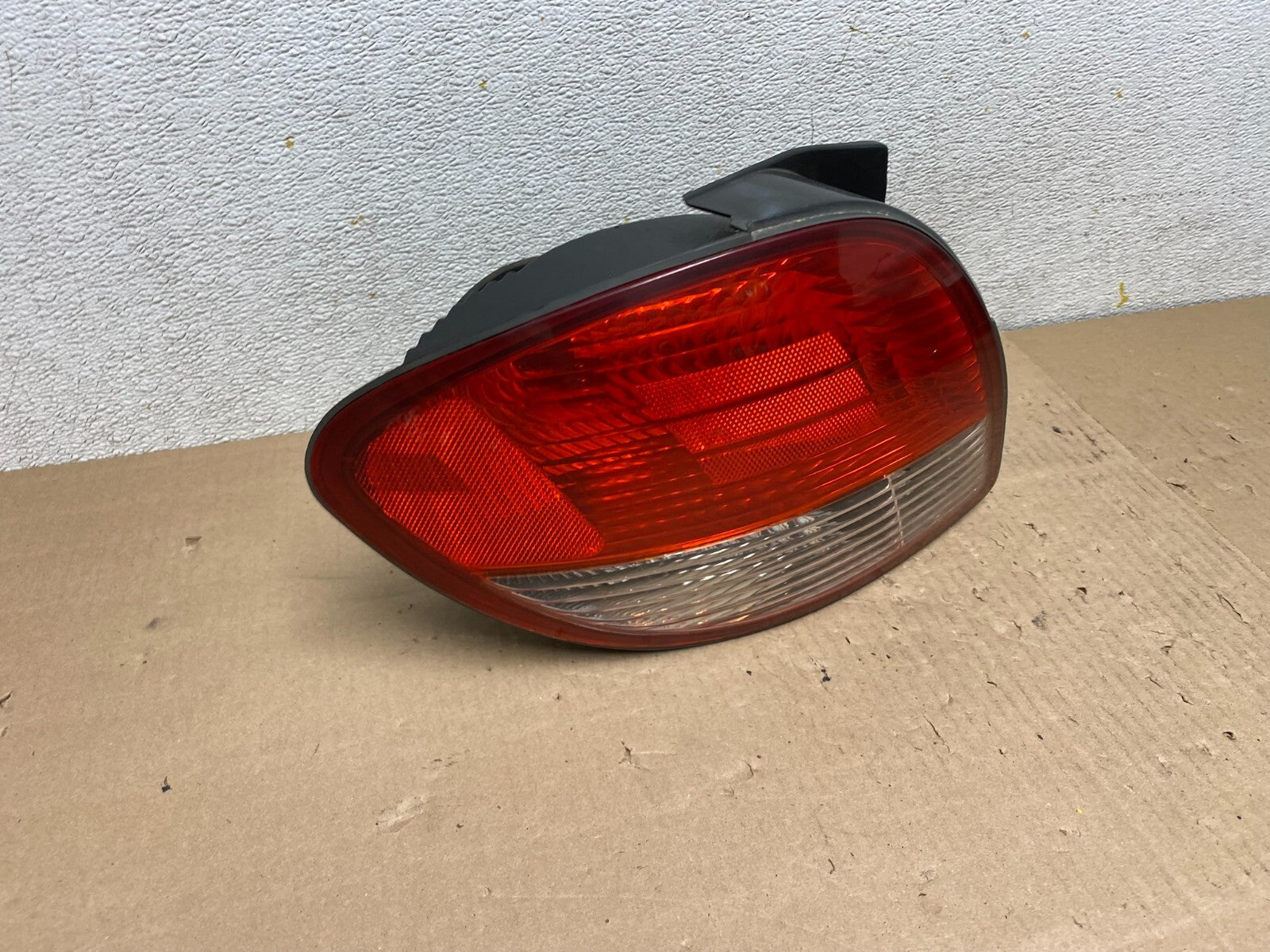 1999 2000 Hyundai Tiburon Coupe Left Driver Lh Side Tail Light N4814 DG2