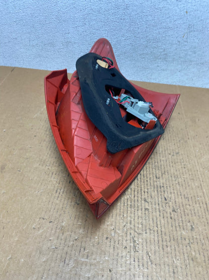 2006 to 2008 Toyota Yaris Hatchback Left Driver Side Tail Light AE0201 LK5