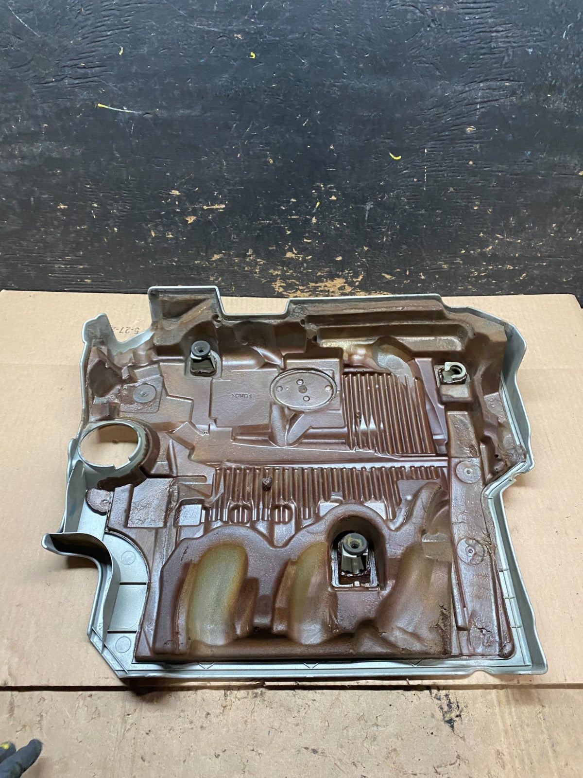 2008 to 2010 Toyota Highlander Top Engine Cover Lid OEM W2466 DG4