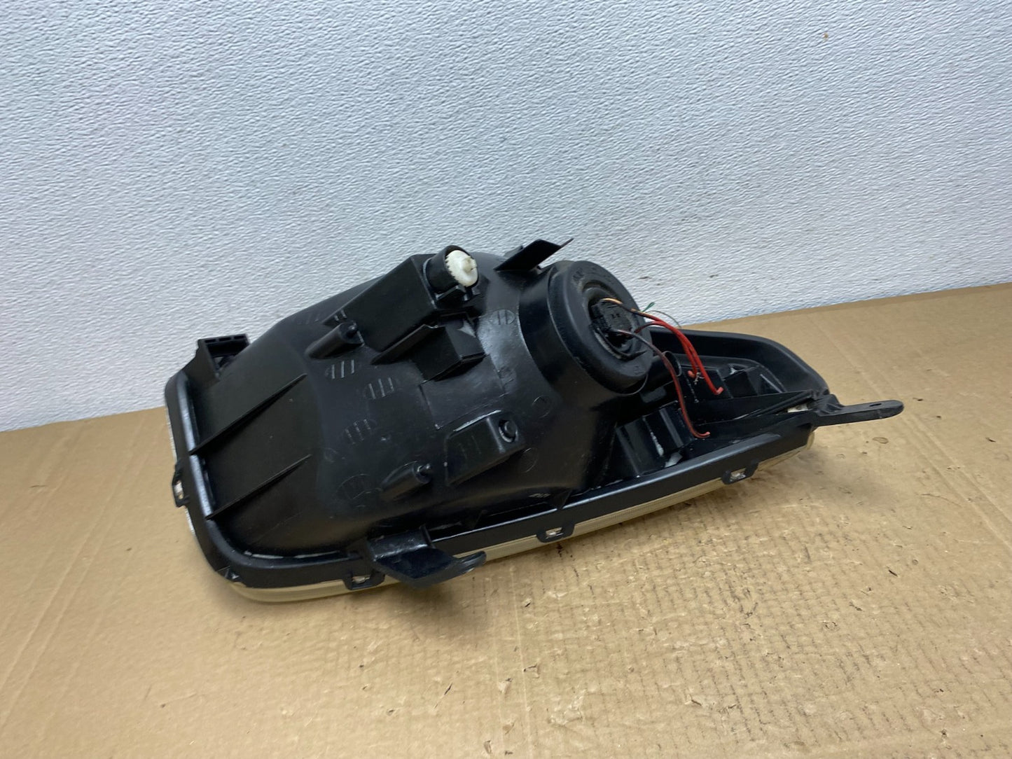2001 - 2003 Toyota Rav4 Left Driver LH Side Headlight Halogen Oem AC3872 DW6