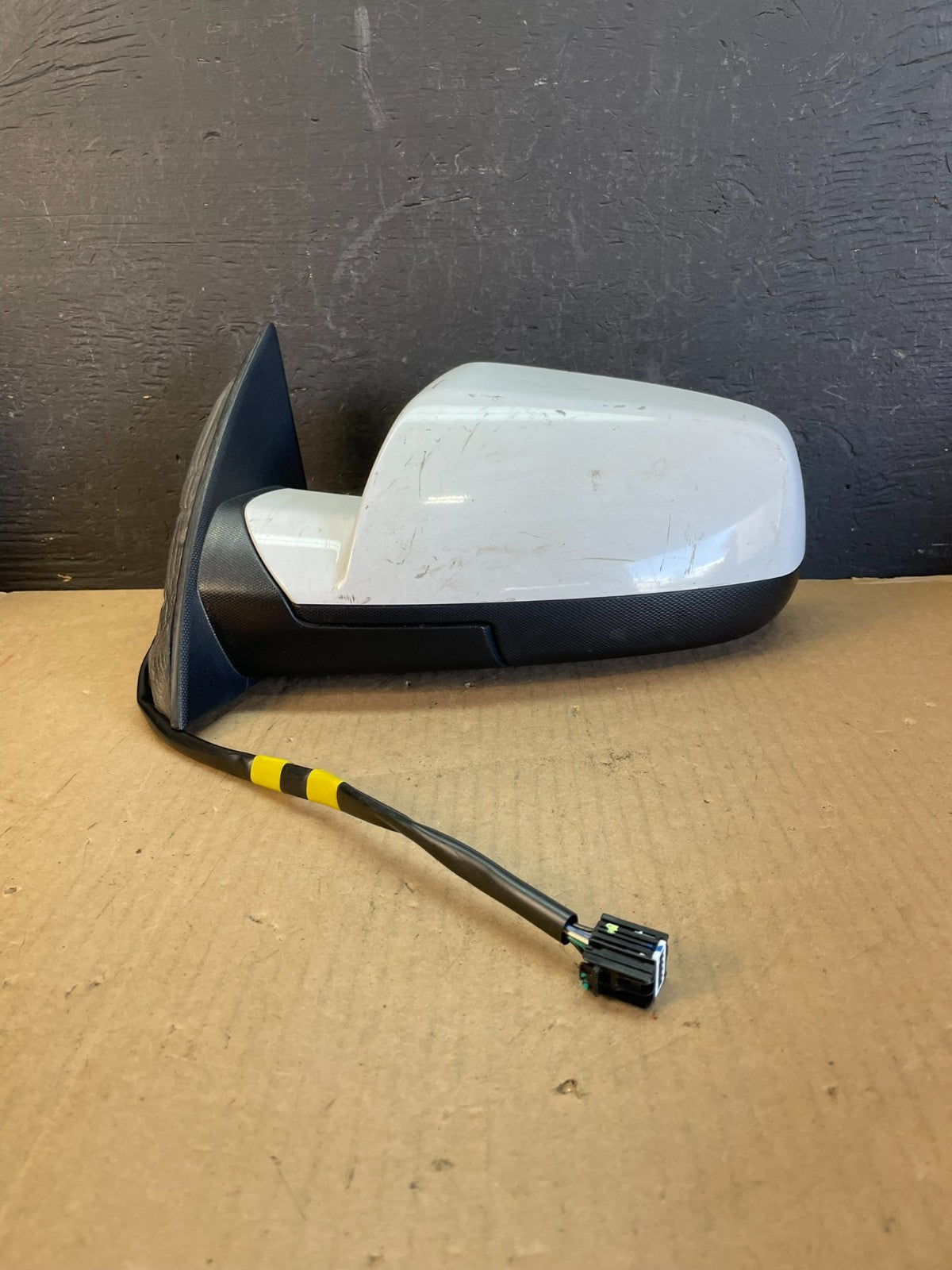 2010 to 2015 Chevrolet Equinox Left Side View Door Heated Mirror AD5593 DW0