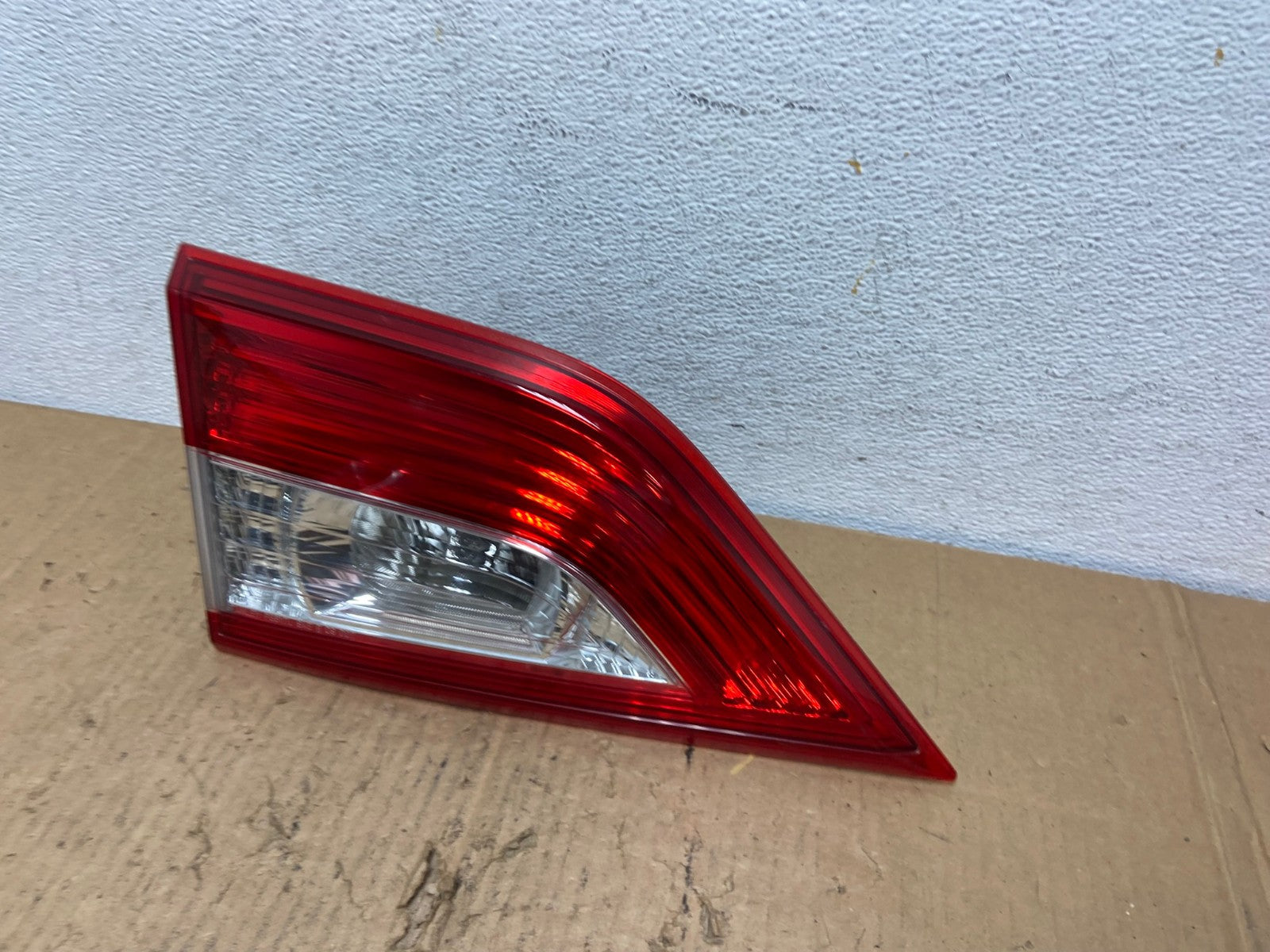 2011-2017 Nissan Quest Left Driver Lh Side Inner Tail Light AD2497 LK1