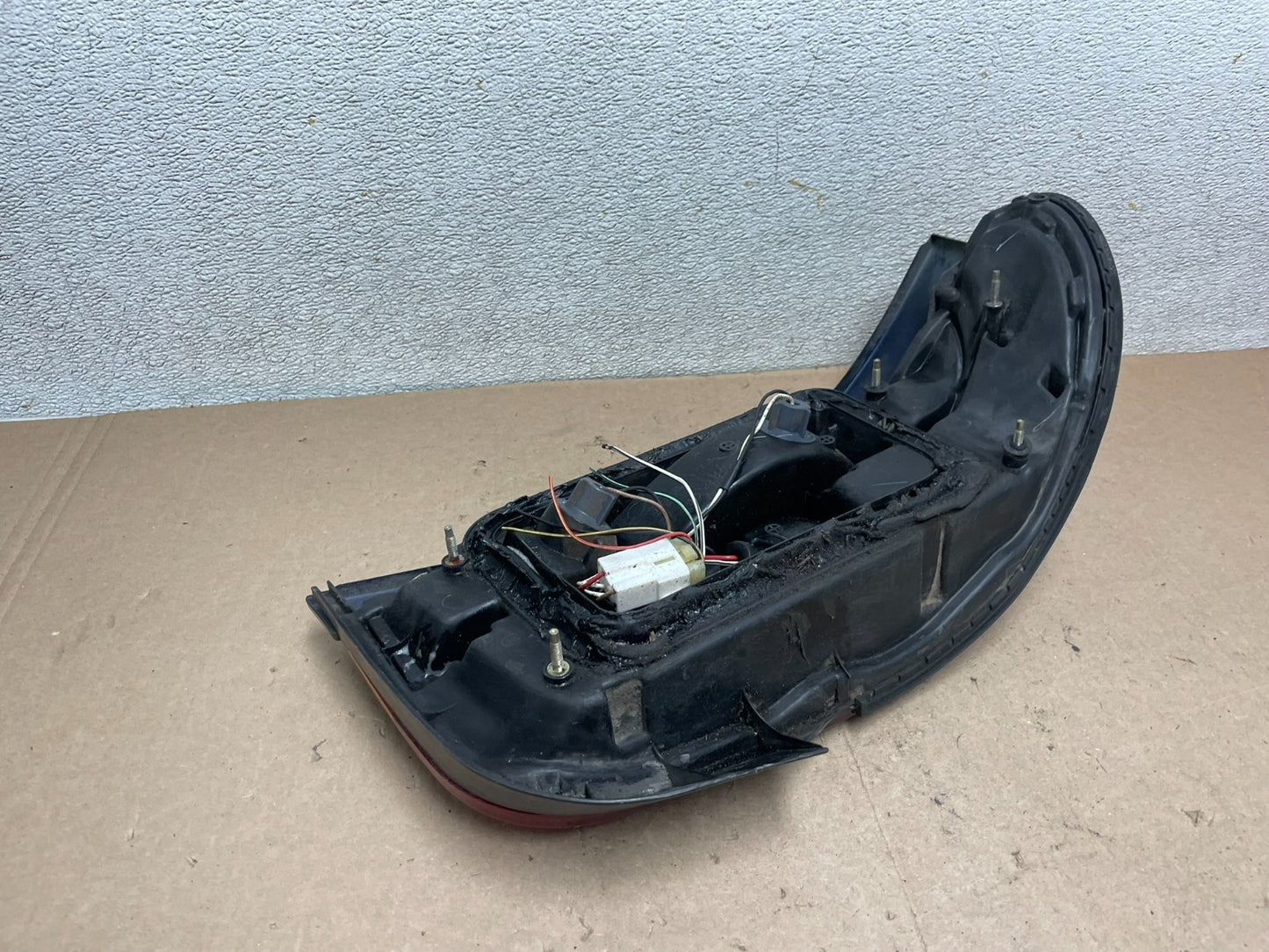 1993 to 2001 Subaru Impreza Sedan Right Passenger RH Tail Light Oem q4659 DG11