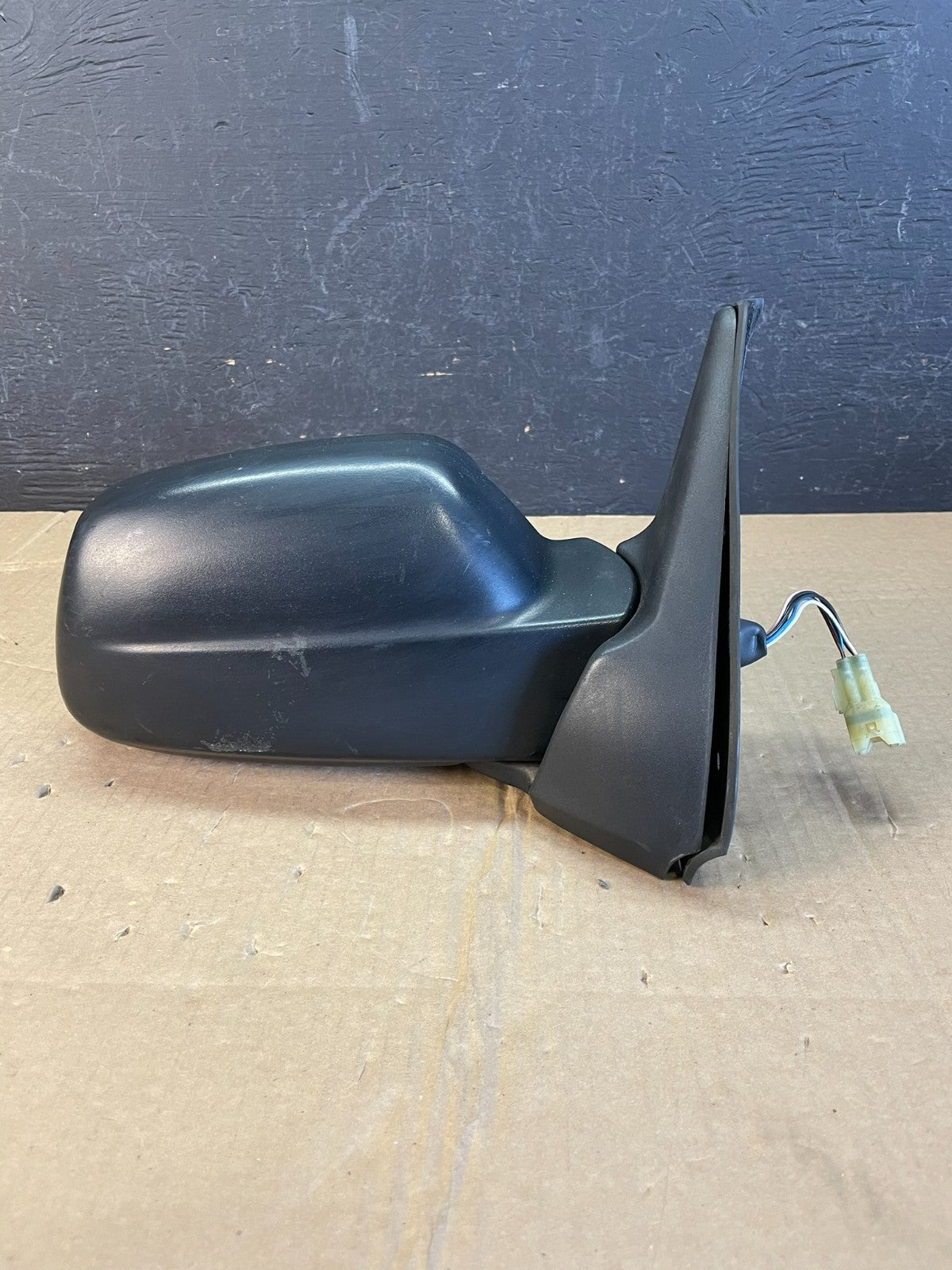 2009 to 2014 Kia Sedona Right Passenger Rh Side Door Mirror AC9776 DG0