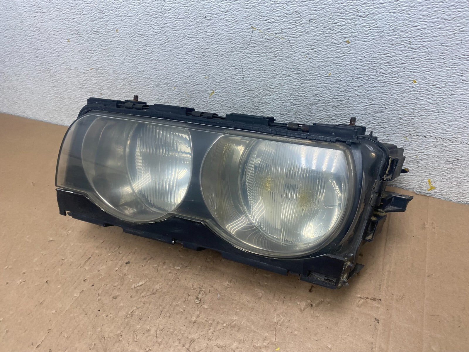 1999-2001 BMW 7 Series E38 740i Halogen Left Driver LH Headlight M2284 DW1