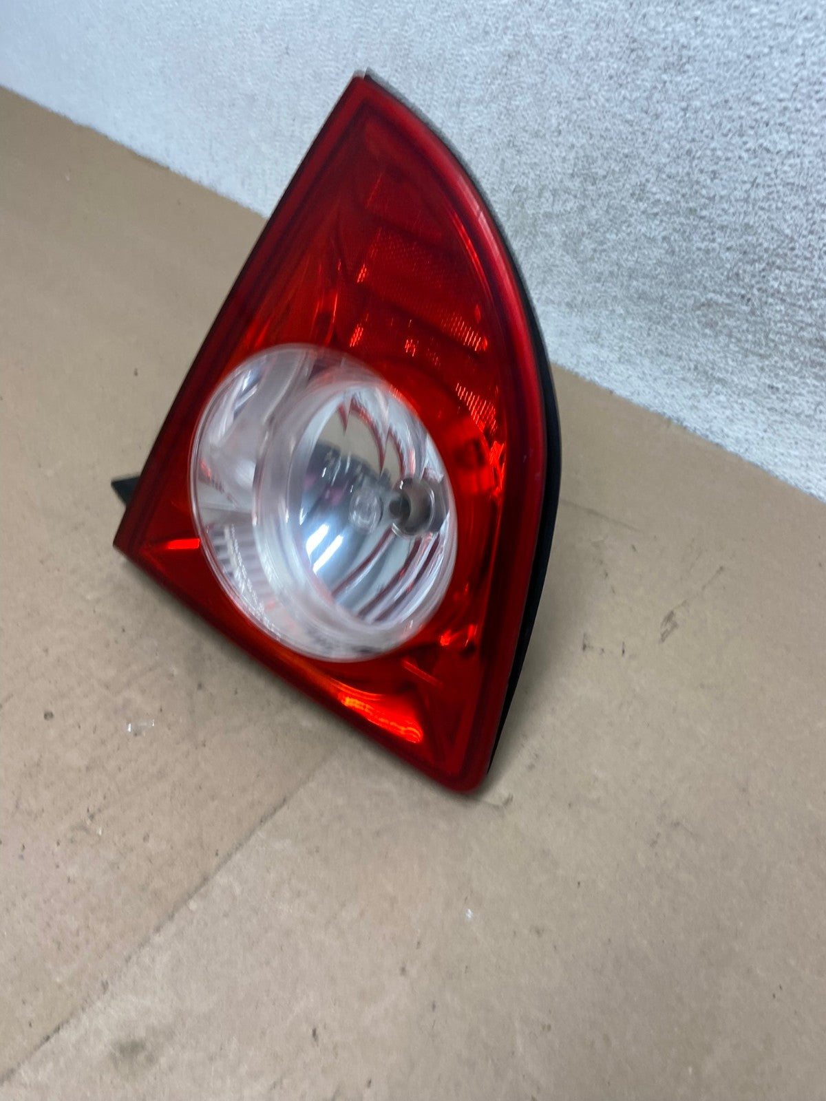 2008 - 2012 Chevrolet Malibu Right Passenger RH Side Tail Light AG4587 LK1