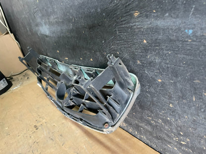 1999 Mazda 626 Front Upper Grill Grille Oem R0079 DG8