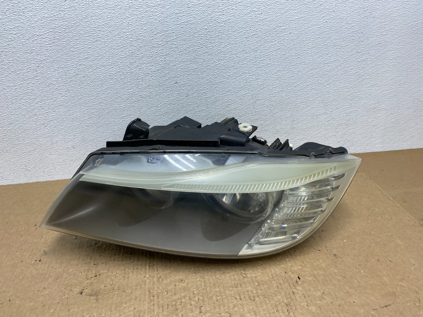 2009-2011 Bmw 3 Series 328i 4/D Sedan Left Driver Headlight Halogen OEM AC15600