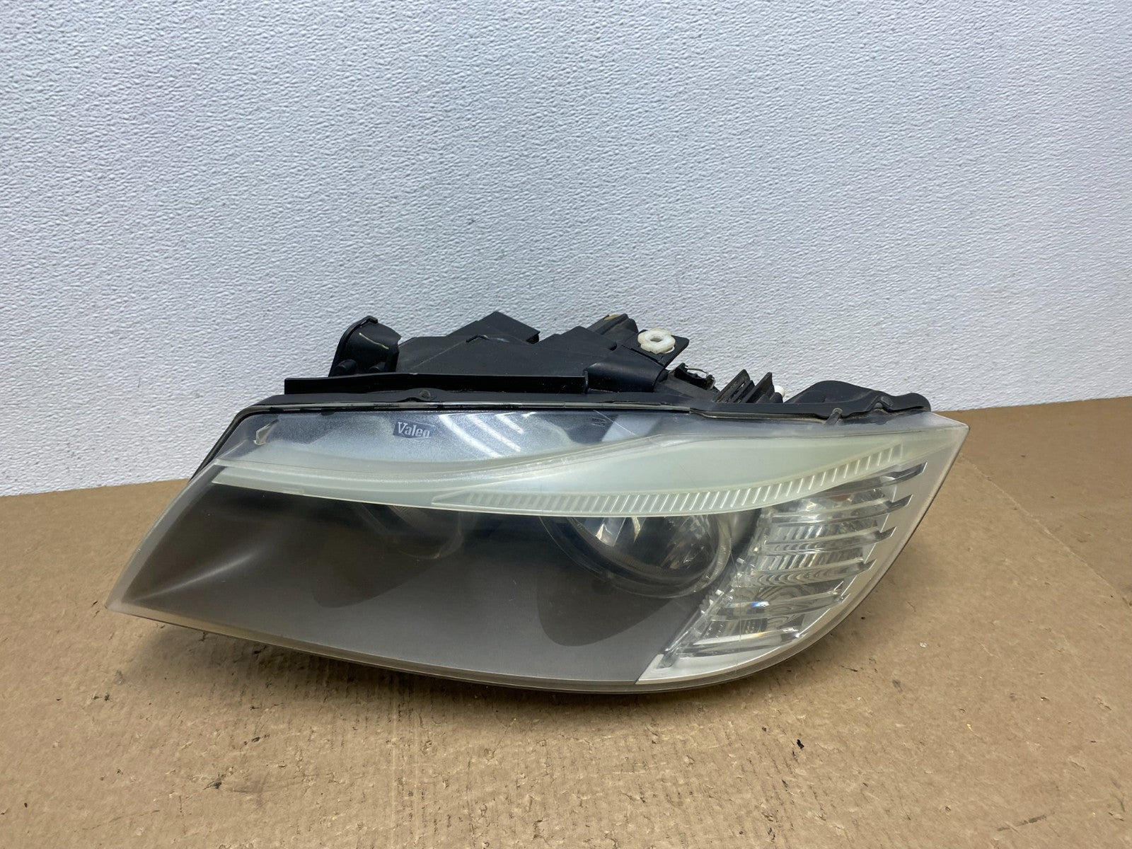 2009-2011 Bmw 3 Series 328i 4/D Sedan Left Driver Headlight Halogen OEM AC15600