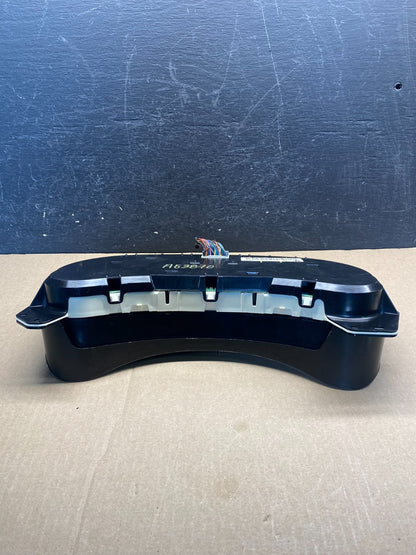 2003 to 2006 Chevrolet Silverado Speedometer Instrument Cluster AG3870 DG5