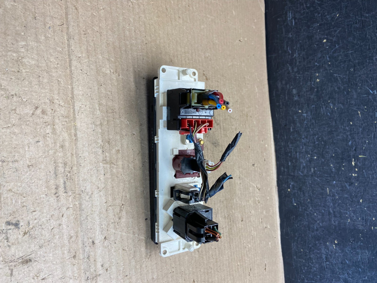 1997 to 2004 Ford F150 F250 Super Duty Heater A/C Climate Control ah3681 DG3