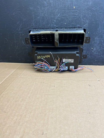 2004-2005 Toyota Sienna AC Climate Heater Temperature Control Air Vent AD2044 DG4