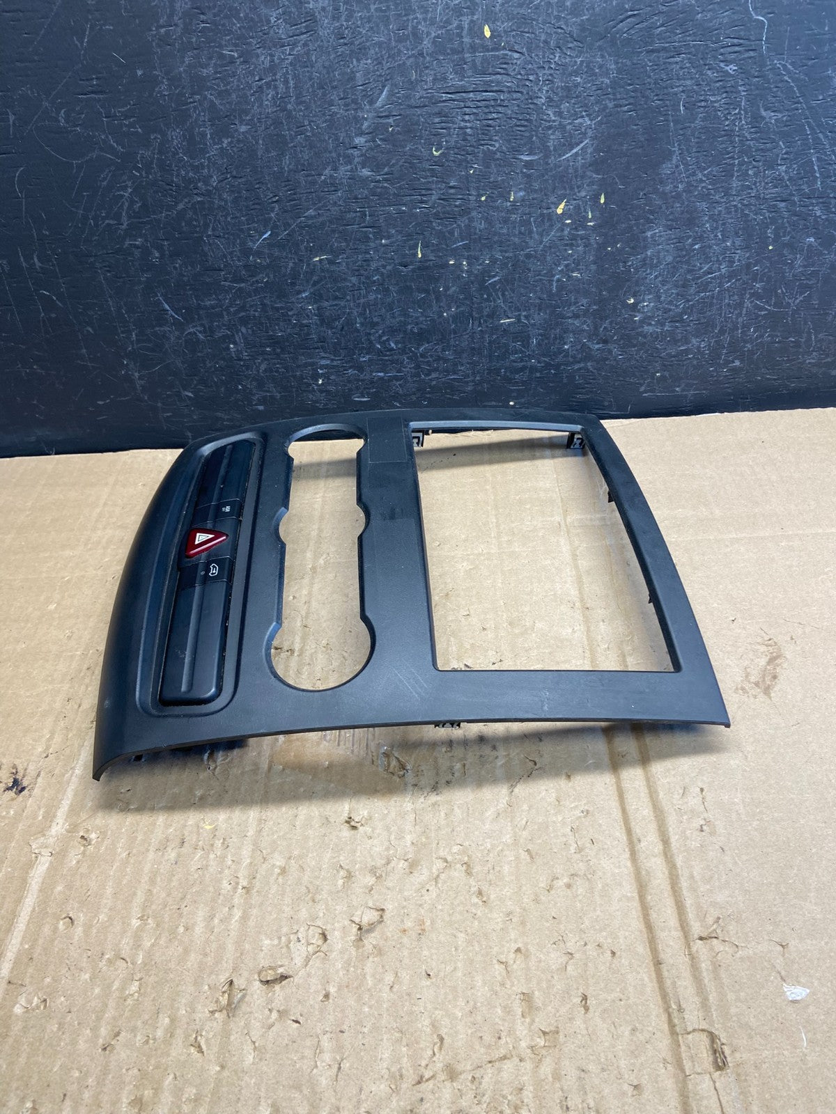 2007-2018 Mercedes Dodge Sprinter Center Console Radio Instrument Panel AE1853DG2