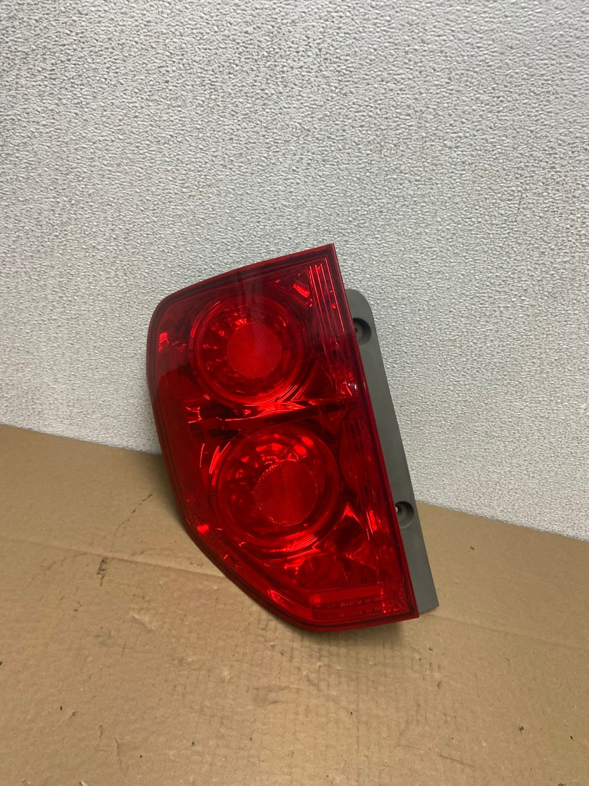 2003 2004 2005 Honda Pilot Left Driver LH Side Tail Light AB6152 LK0