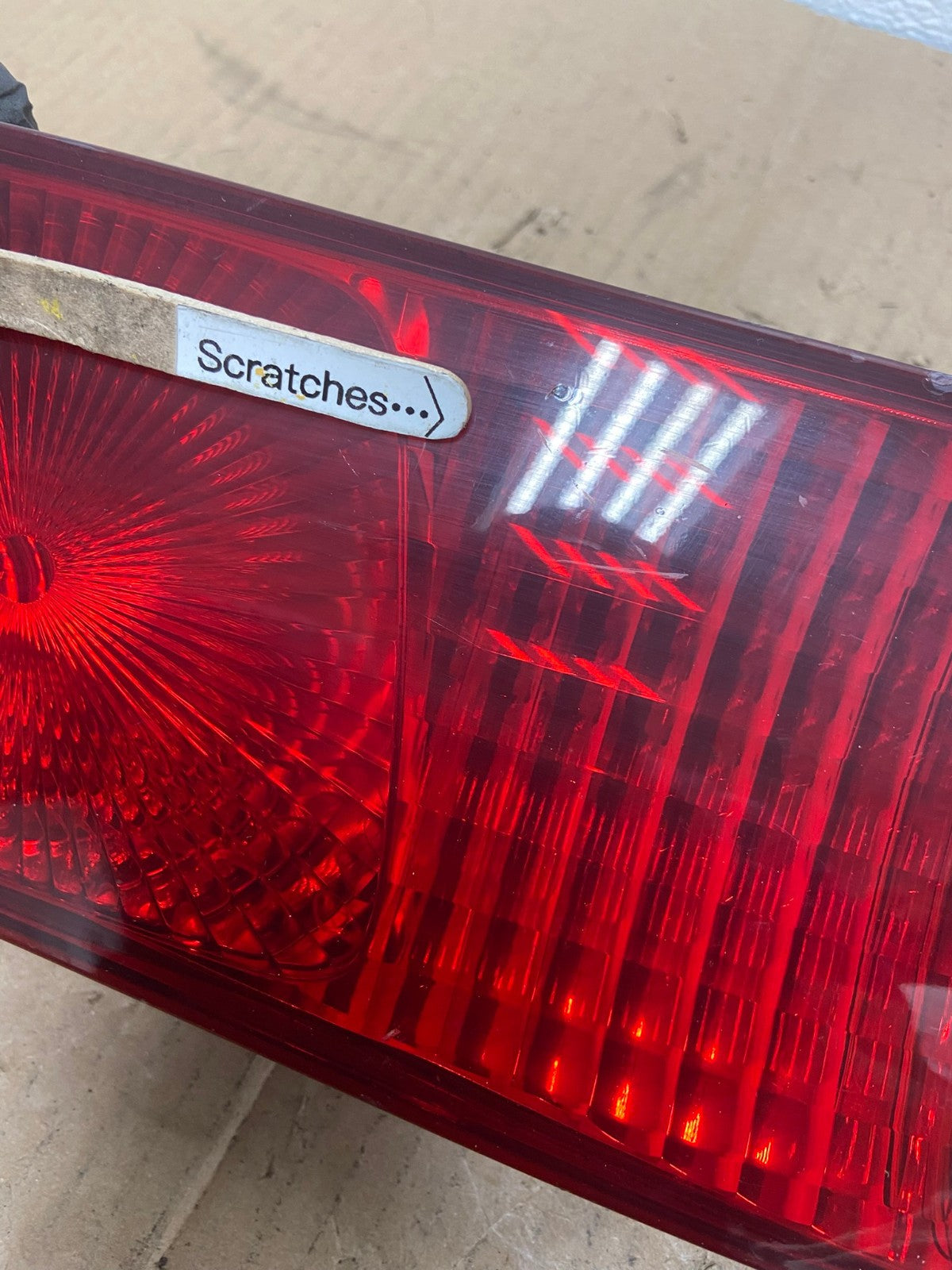 2000-2001 Toyota Camry Tail Light Left Driver LH Side Inner  AB8281 LK3