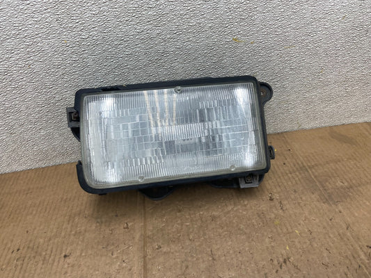 1991 to 1997 Isuzu Rodeo Left Driver LH Side Halogen Headlight AA6666 DG0