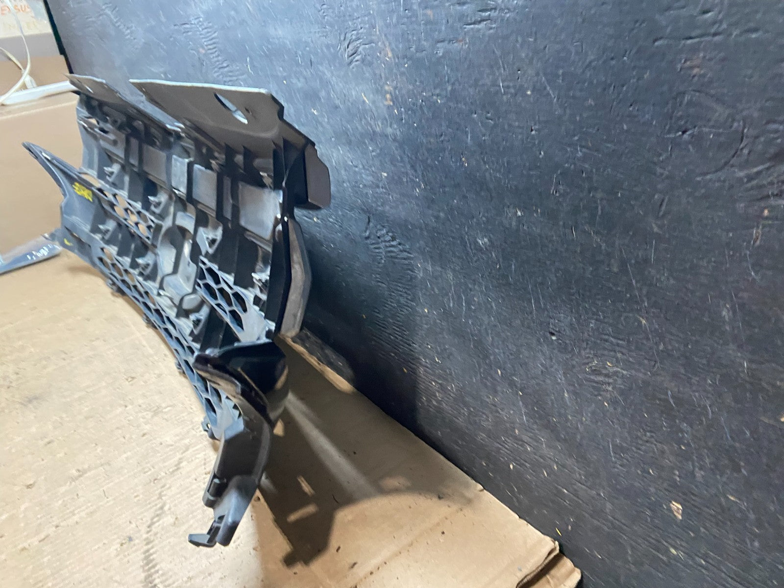 2011 2012 2013 Ford Edge Front Upper Chrome Grille Grill U6422 DG7