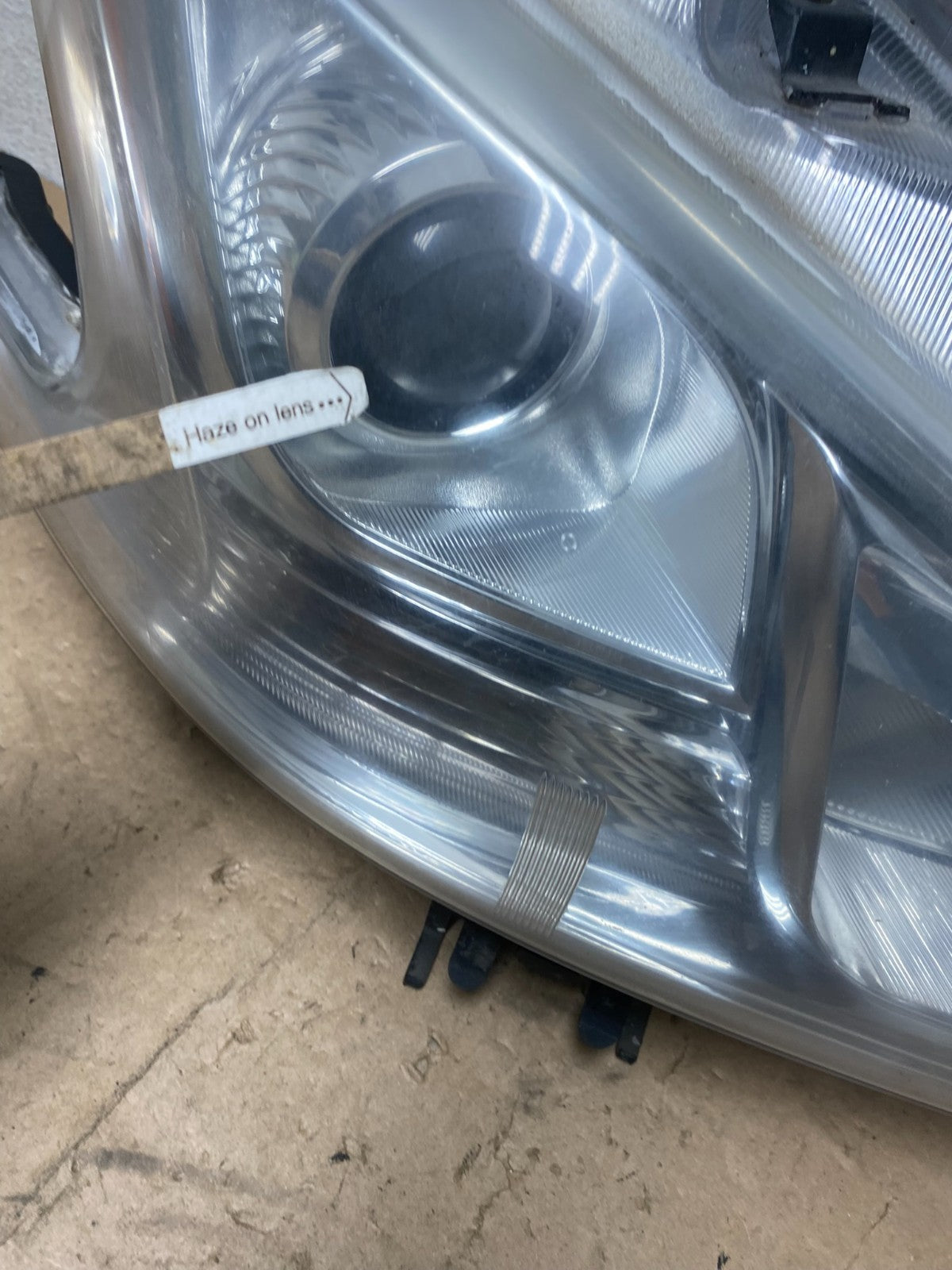 Halogen 2009-2014 Nissan Maxima Right Passenger Headlight AG5549 DW5