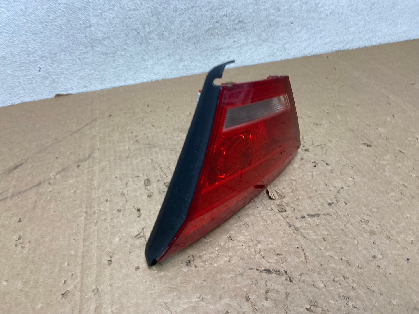 2012 to 2015 Volkswagen Passat Right Passenger Tail light inner AG1352 LK2