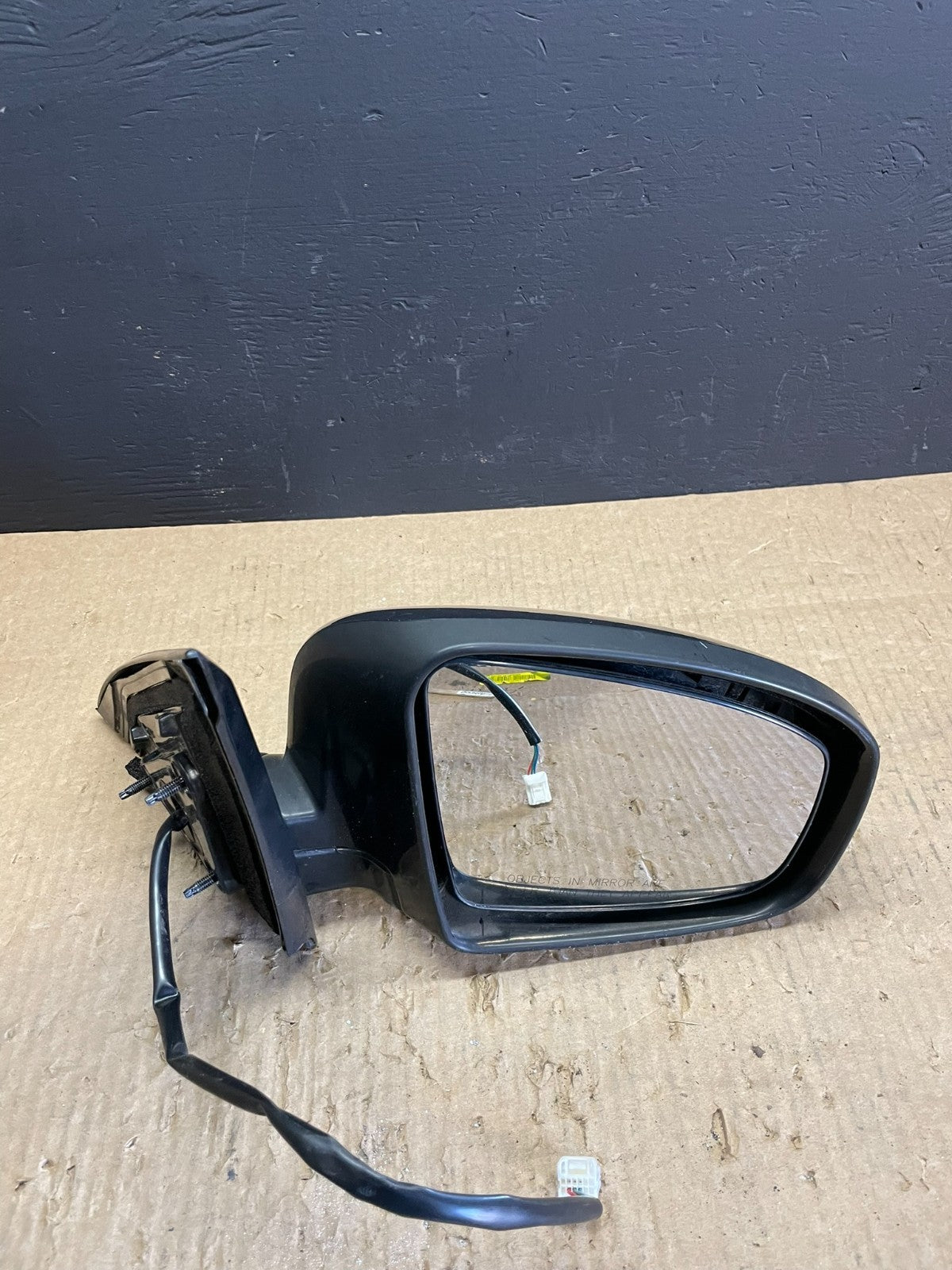 2013 to 2016 Nissan Pathfinder Right Passenger View Door Mirror OEM AB3272 MS9