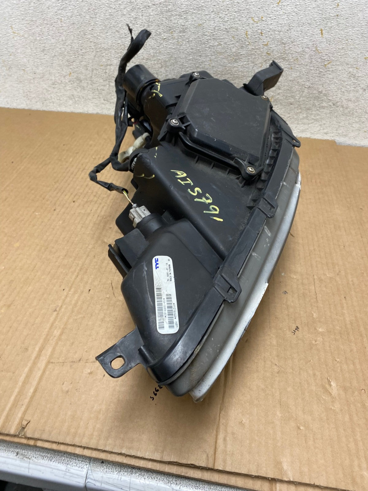 2002 - 2004 Lexus Es300 Es330 Right Passenger Headlight Hid Xenon AI5791 LK16