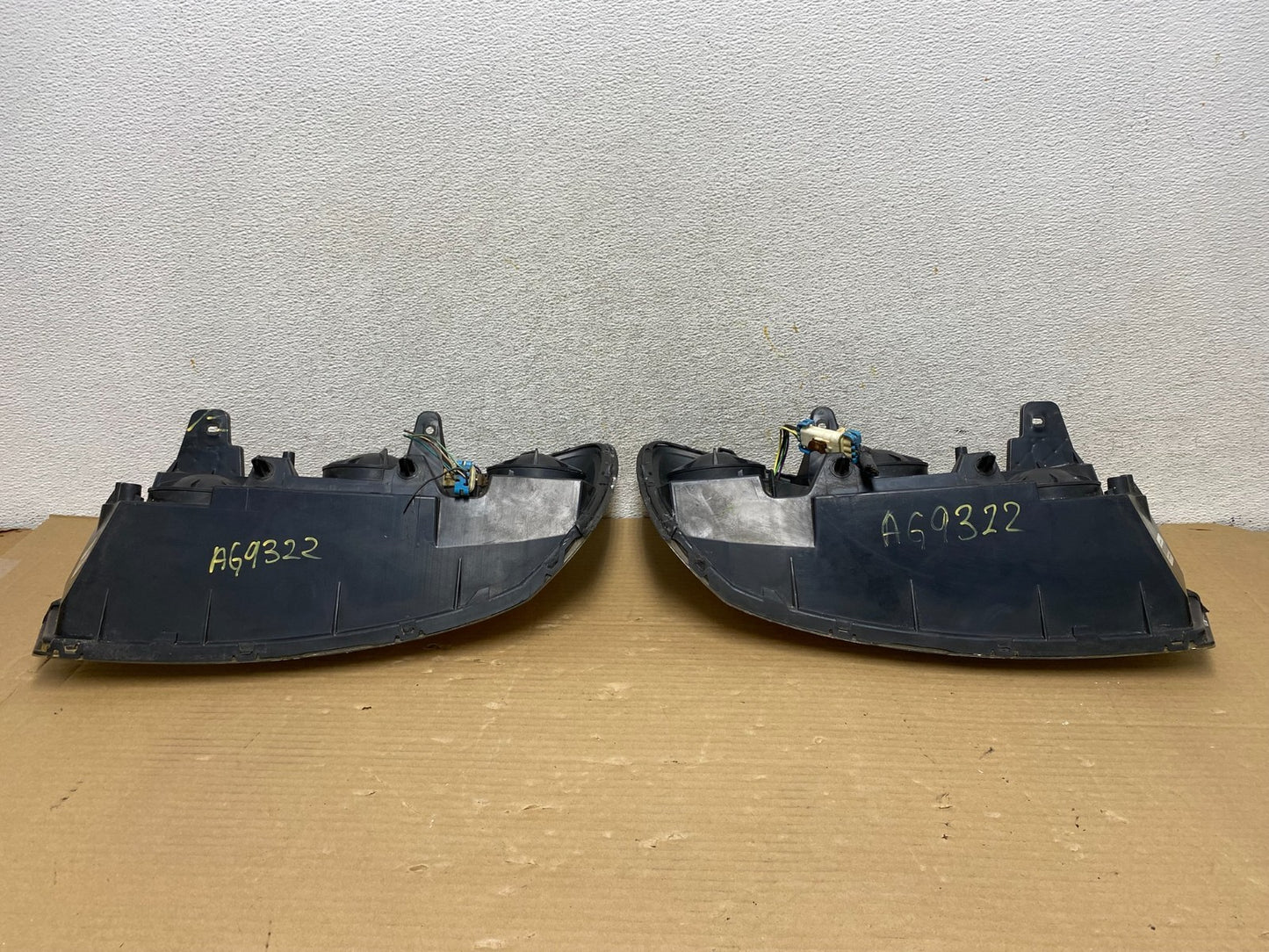 2004 to 2007 Chevrolet Malibu Left+Right Set Headlights AG9321 DW10