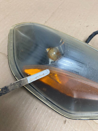 2002-2005 Pontiac Aztek Left Driver LH Side Park Upper Turn Signal AI1164 DW3