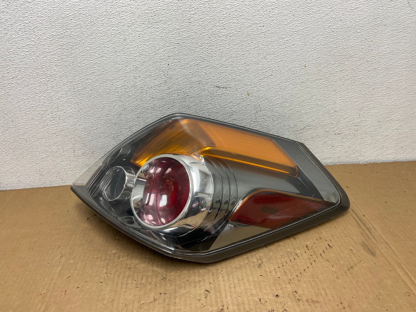 2007 to 2012 Nissan Altima Right Passenger Rh Side Tail Light AD1144 LK0