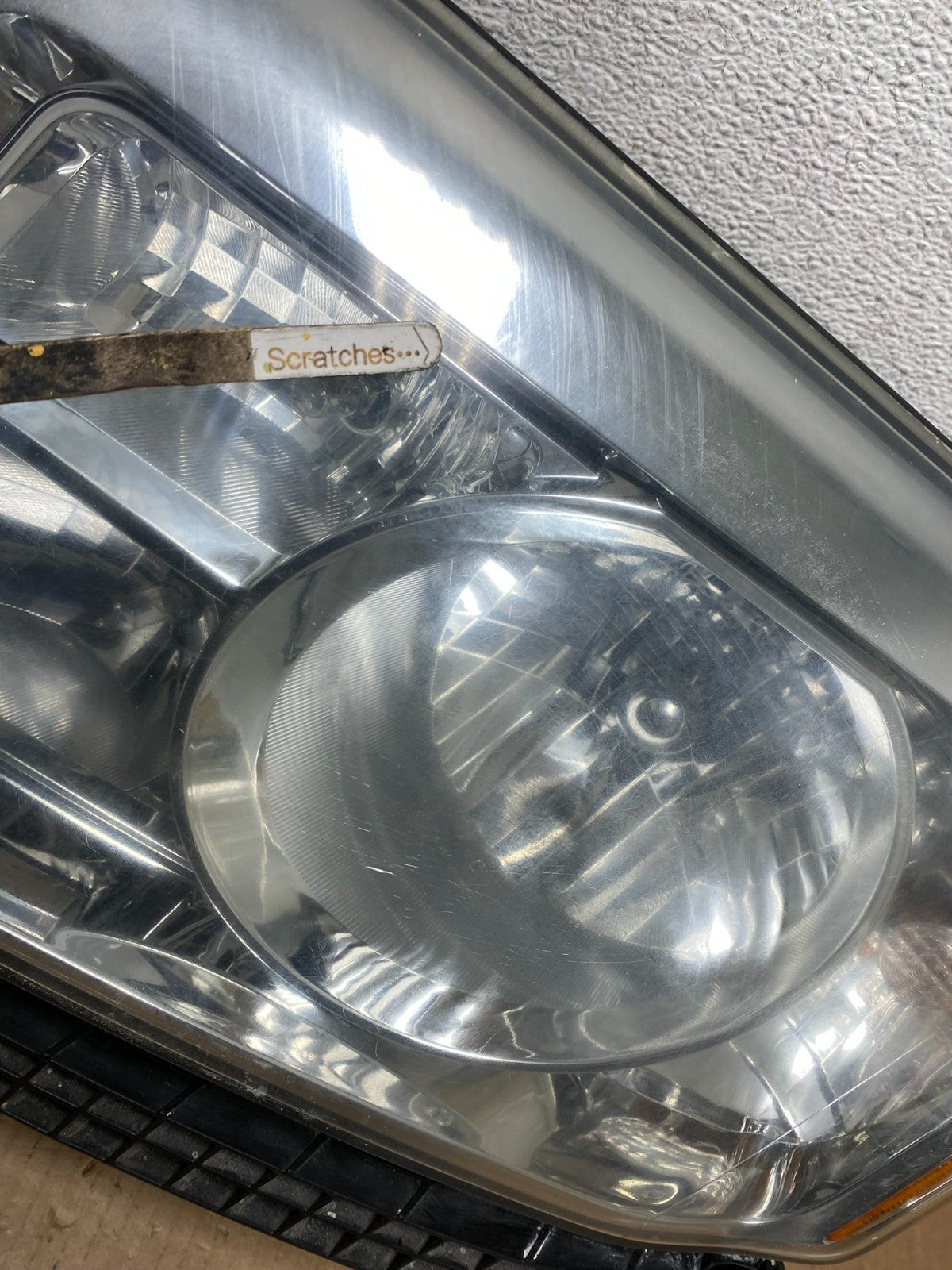 2009 2010 2011 Honda Pilot Left Driver LH Halogen Headlight AI8820 DW3