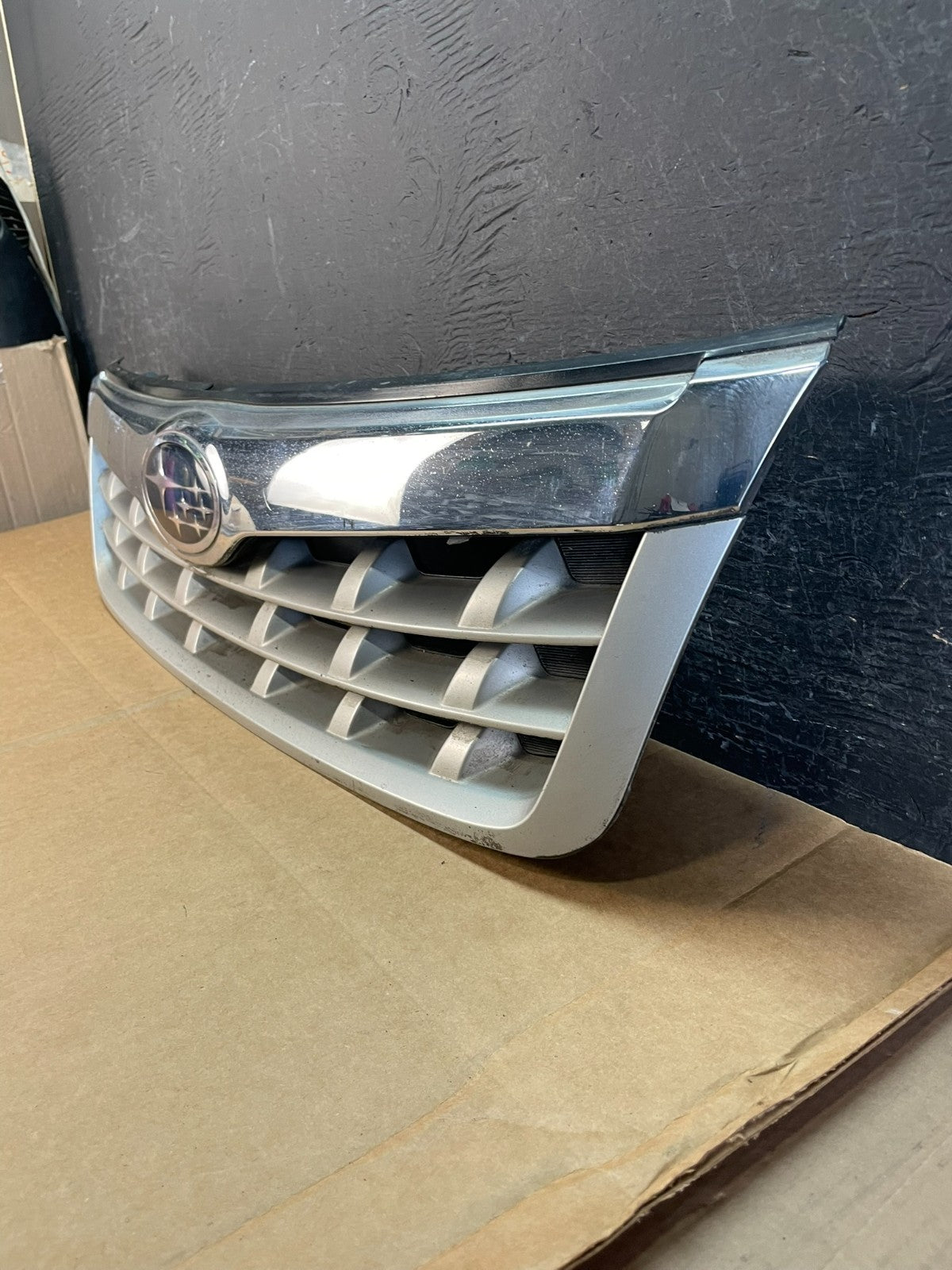 2011 to 2013 Subaru Forester Chrome Front Grille Grill AE0834 DG1