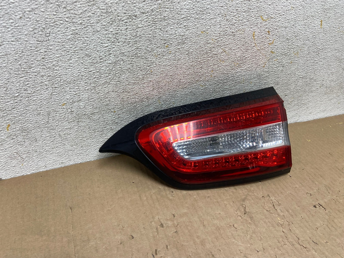 2014 to 2018 Jeep Cherokee Right Passenger Rh Inner Tail Light AH5953 LK1