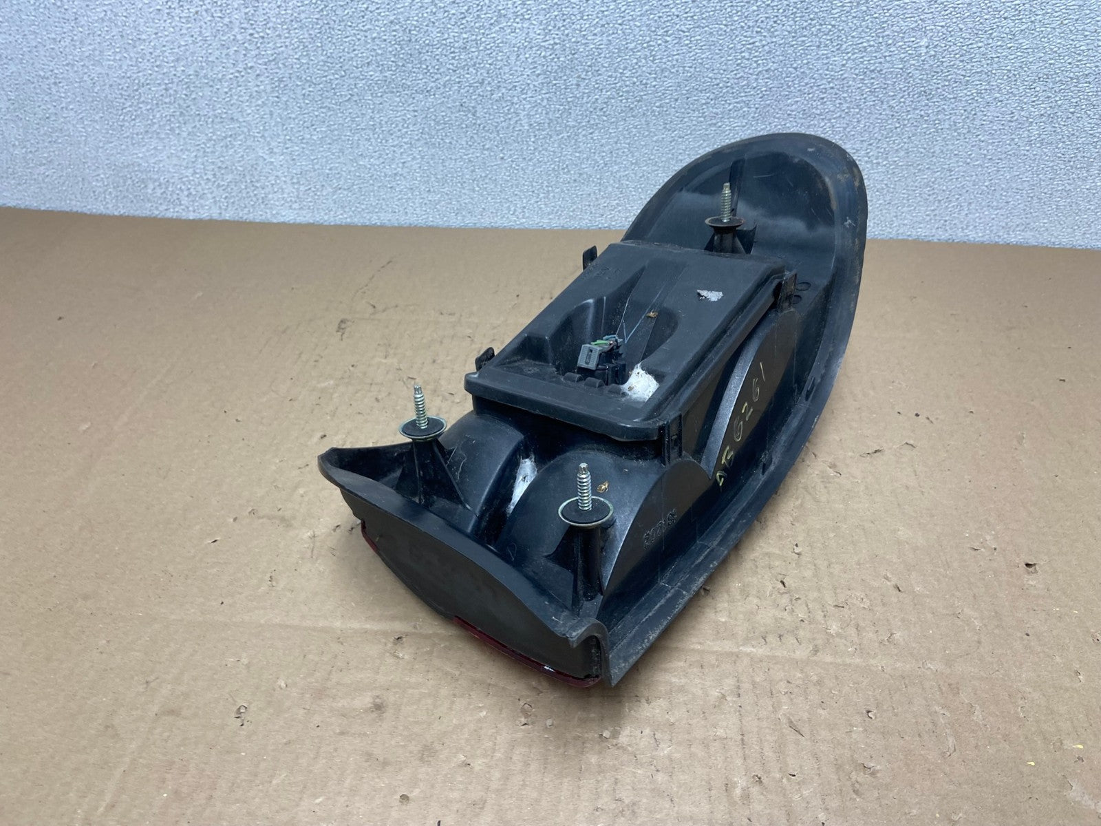 1997 to 2003 Chevrolet Malibu Left Driver LH Side Tail Light OEM AB6261 LK5