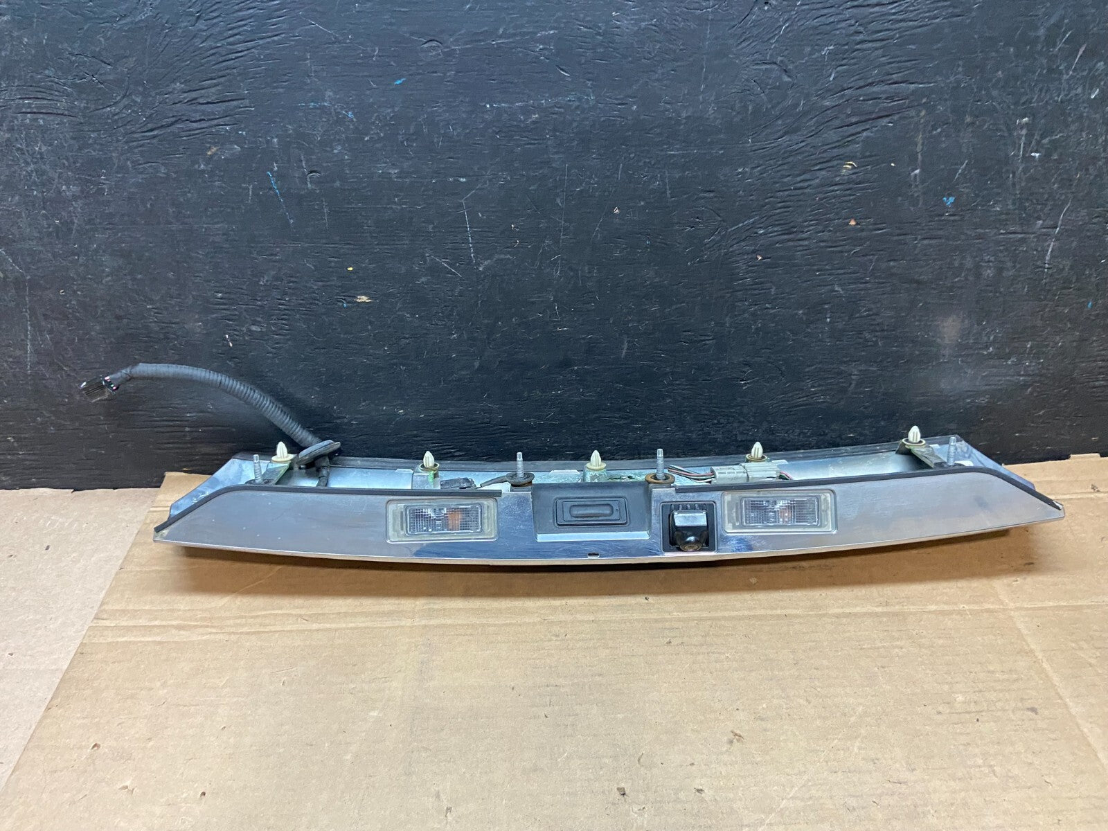 2011-2015 GMC Terrain Tailgate Liftgate Chrome Molding with Camera i2854 PS6