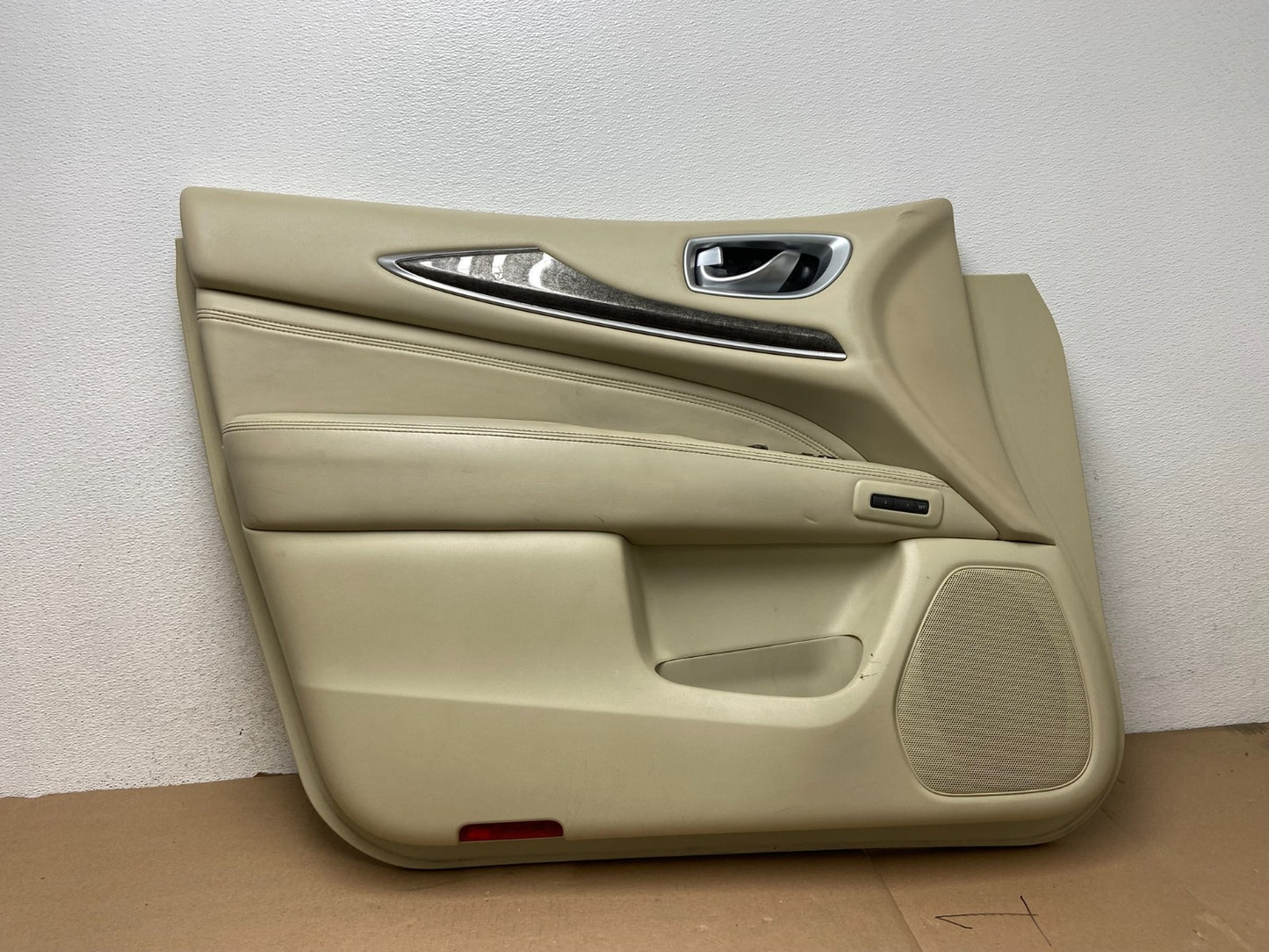 2013 2015 Infiniti JX35 QX60 Front Left Driver Door Trim Panel AG3302 DG0