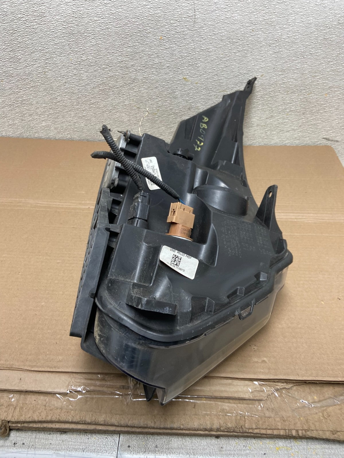 2016-2019 Ford Explorer Left Driver Lh Led Headlight Oem AB0977 DW7