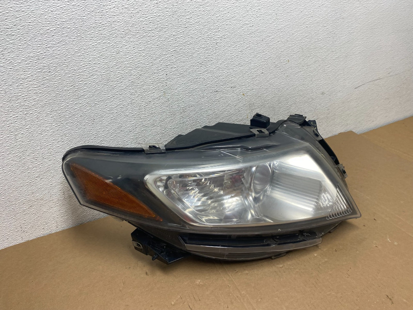 2010-2019 Lincoln Mkt Right Passenger Rh Side Headlight Xenon Hid AD7880 DW2