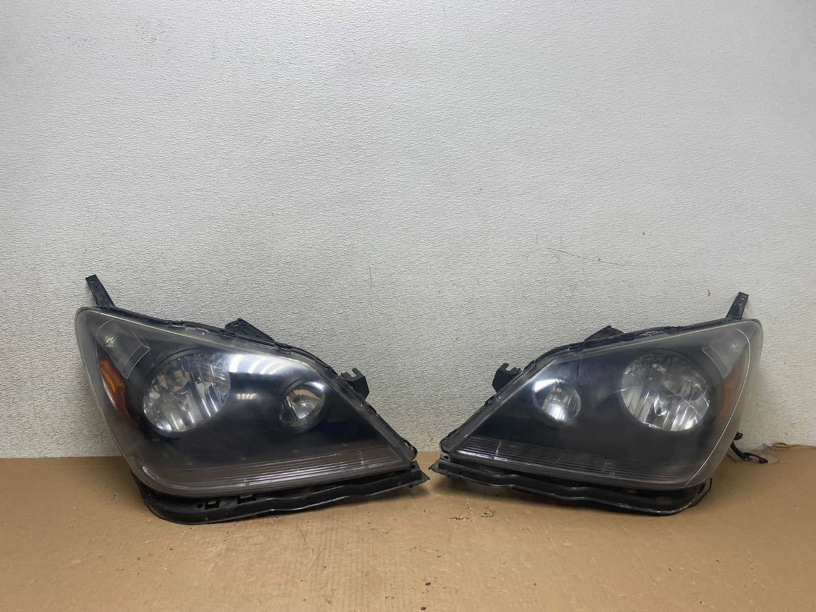 2005 2006 2007 Honda Odyssey Left+Right Set Halogen Headlights S0749 DW0
