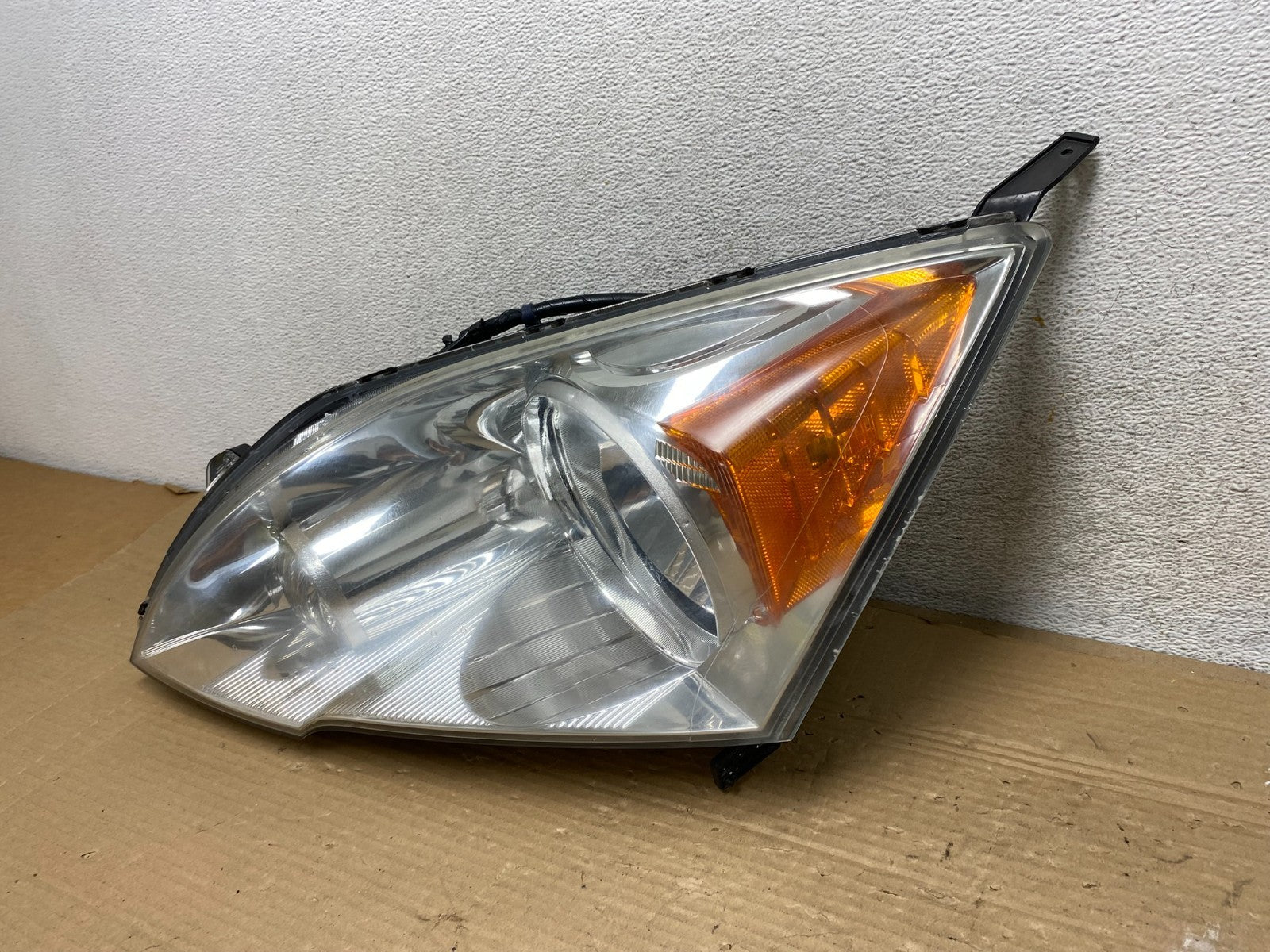 2007 to 2011 Honda CR-V Crv Left Driver LH Side Headlight Halogen AG9111 DW2