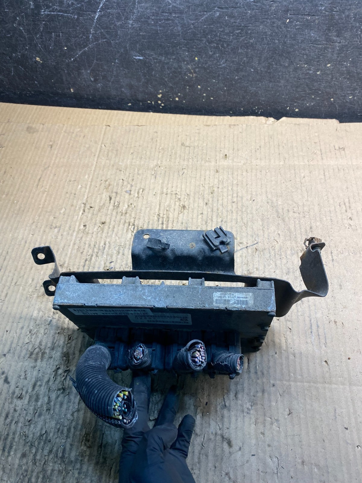 2010 Dodge Caravan Town & Country Engine Computer ECU OEM Y1458 DG0