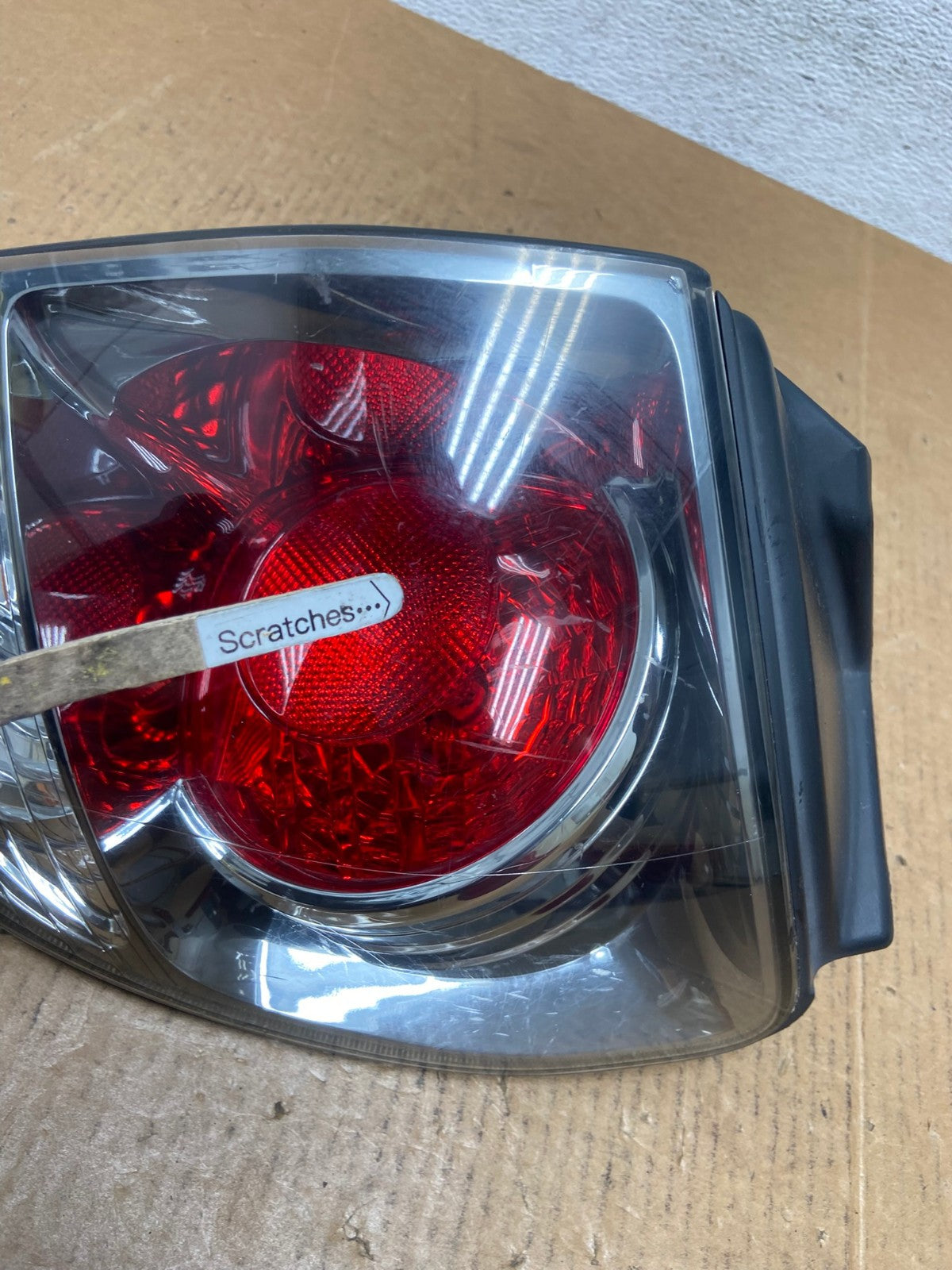 2001 2002 2003 Lexus Rx300 Right Passenger Rh Side Tail Light AE0246 LK3