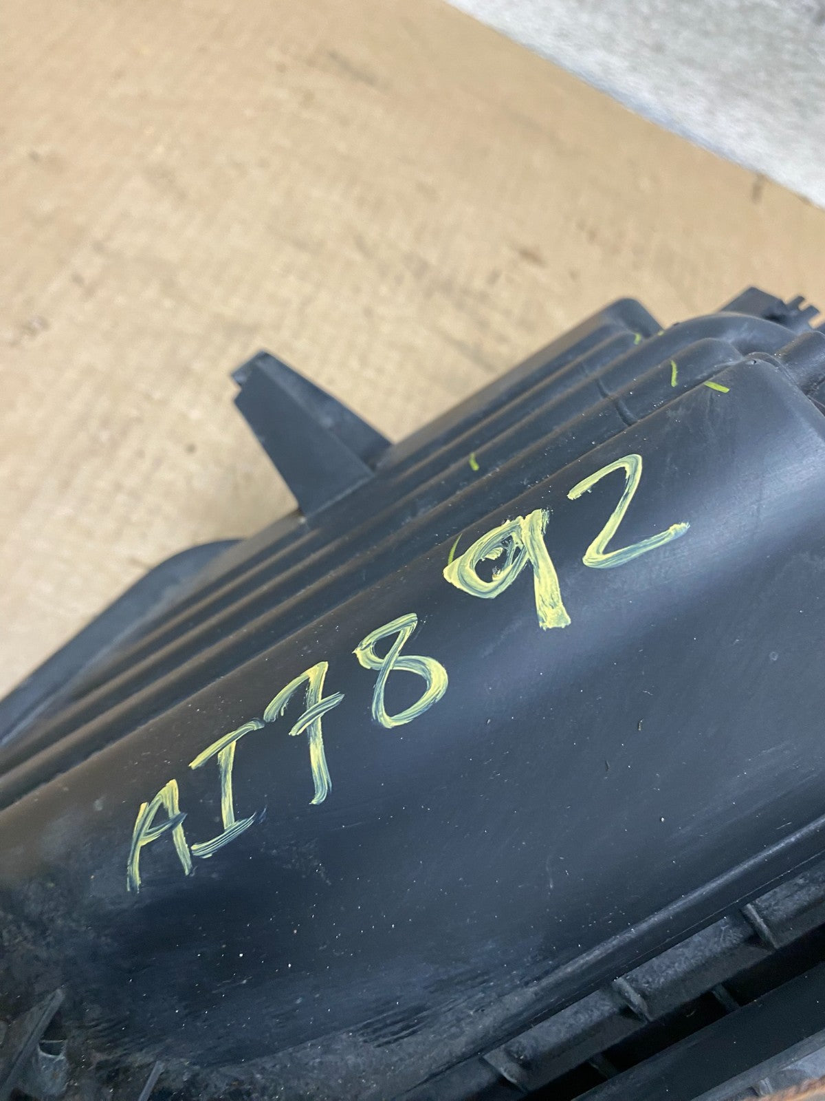 2015 2018 Chevrolet City Express Right Pasenger Side Halogen Headlight AI7892 DW11