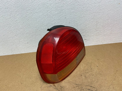 1999 2000 2001 Hyundai Sonata Left Driver Side Tail Light AC2978 LK2