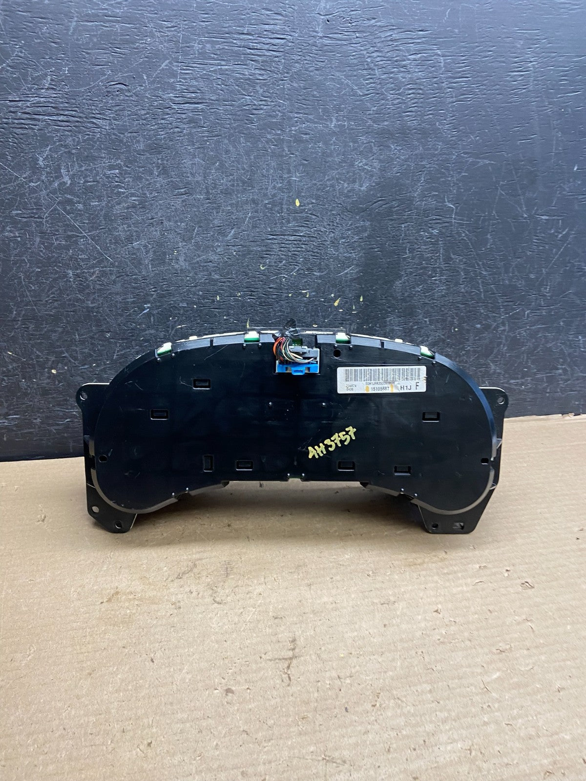 2003 to 2006 Chevrolet Avalanche Speedometer Instrument Cluster ah3757 DG6