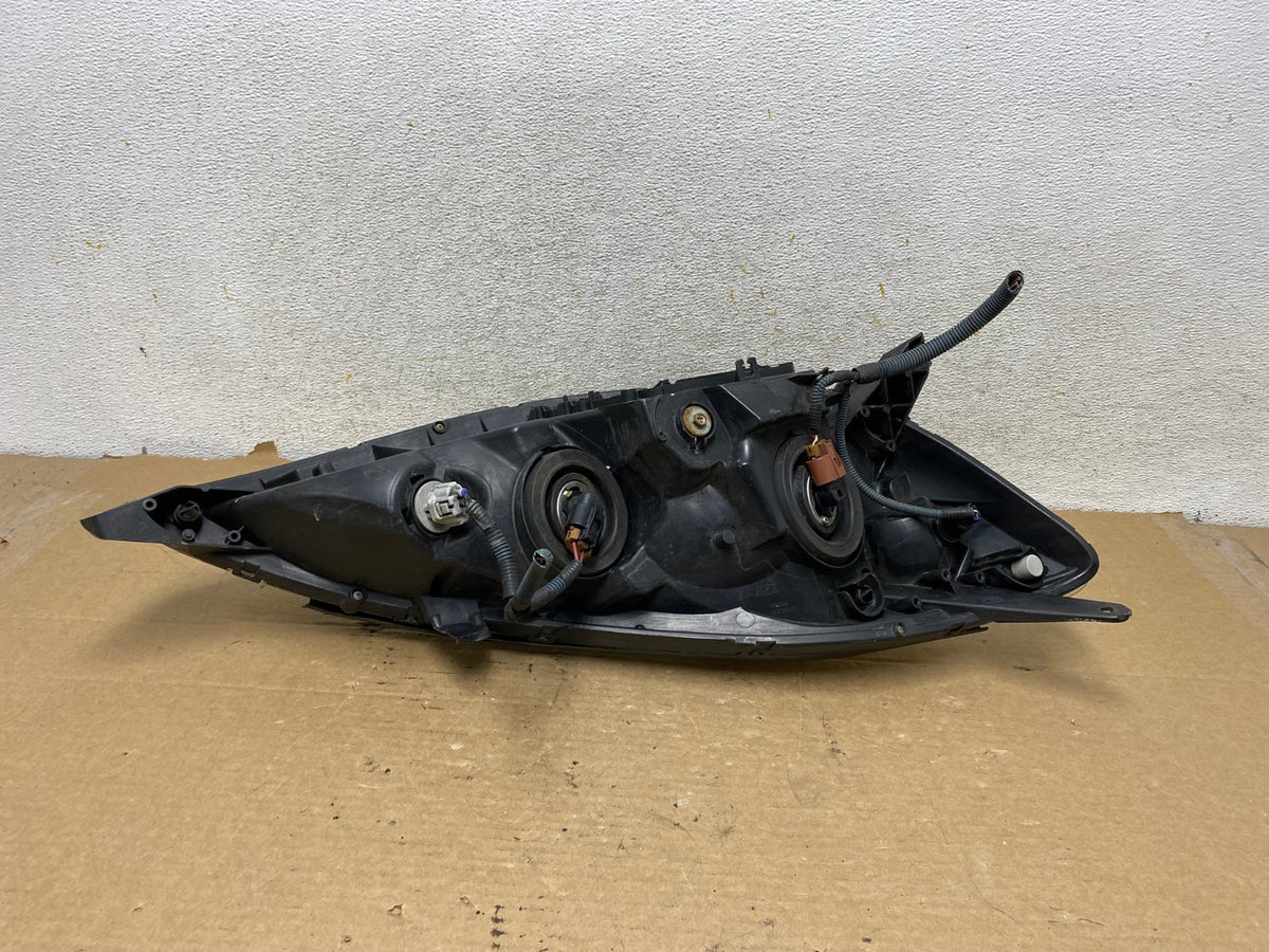 2006 to 2010 Toyota Sienna Left Driver Lh Side Headlight Halogen AH8066 LK5