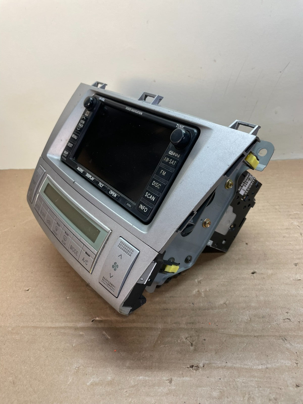 2004-2006 Toyota Solara JBL Navigation GPS Display Radio 86120-06170 AI0513 PS2