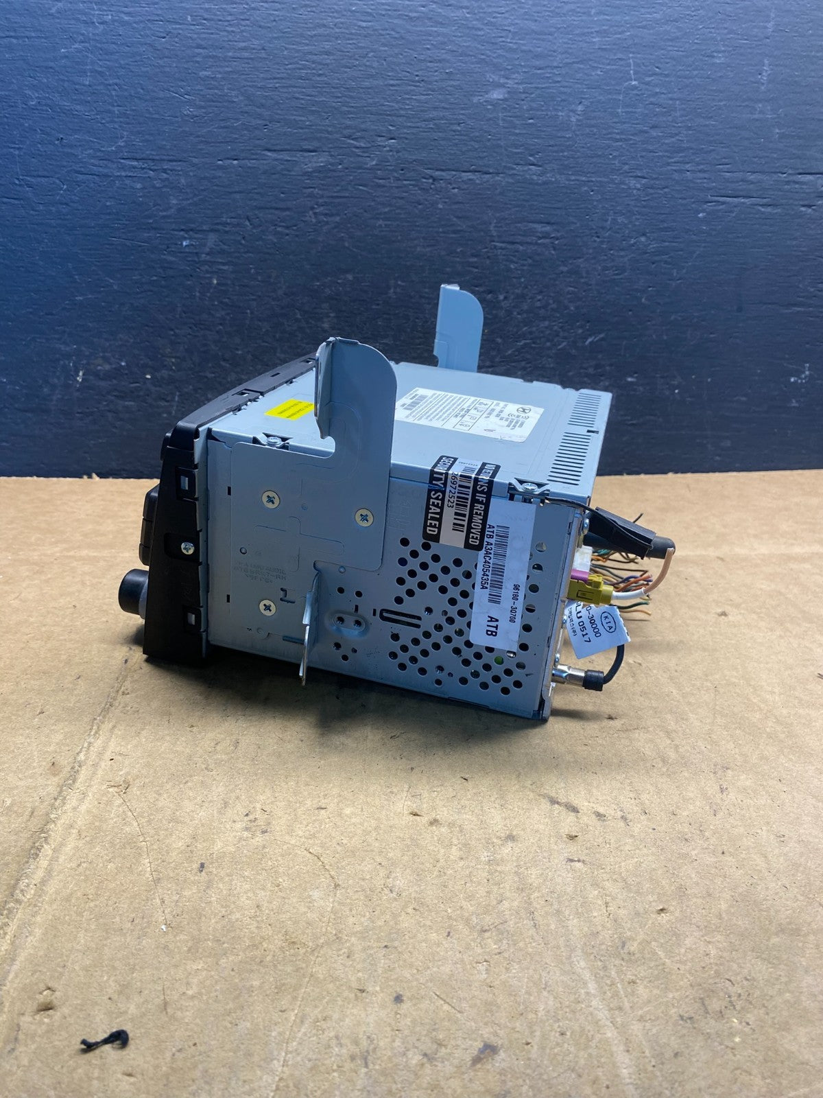 2011 to 2012 Hyundai Sonata Am Fm Cd Player Radio Receiver ad4976 DG1